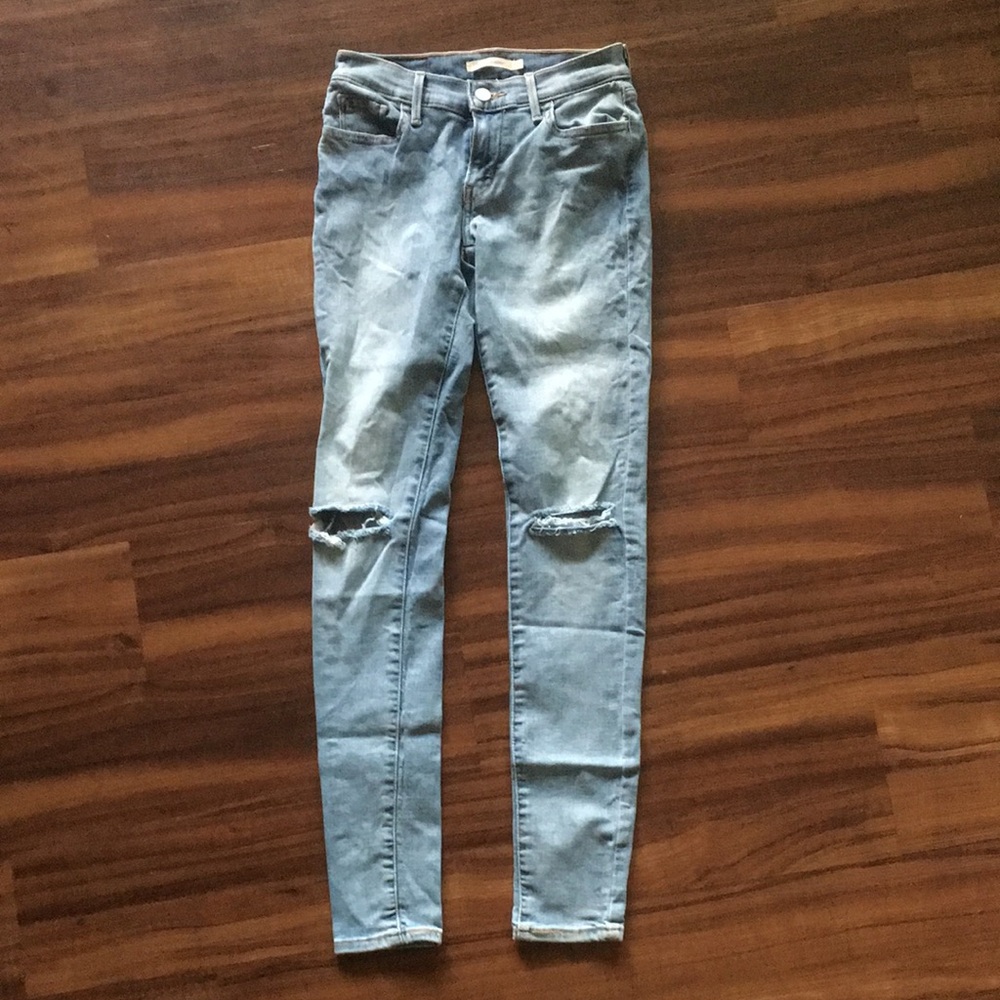 Levis Sz 26 Tall Womens Super Skinny Light Blue Distressed Jeans 710 26x32